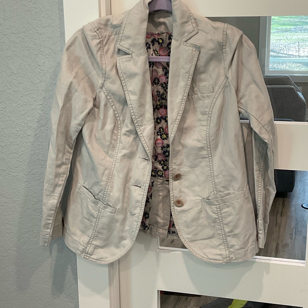 Vintage Boden Light Gray Blazer with Floral Lining Size 4 - Picture 2 of 12